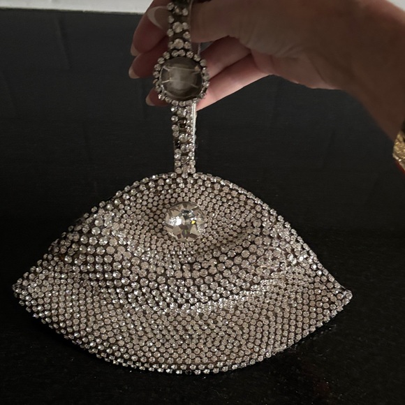 Silver Rhinestone Clutch - Picture 4 of 6
